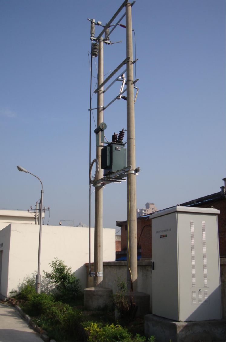 鐵路大功率高精度寬幅穩(wěn)壓電源系統(tǒng)